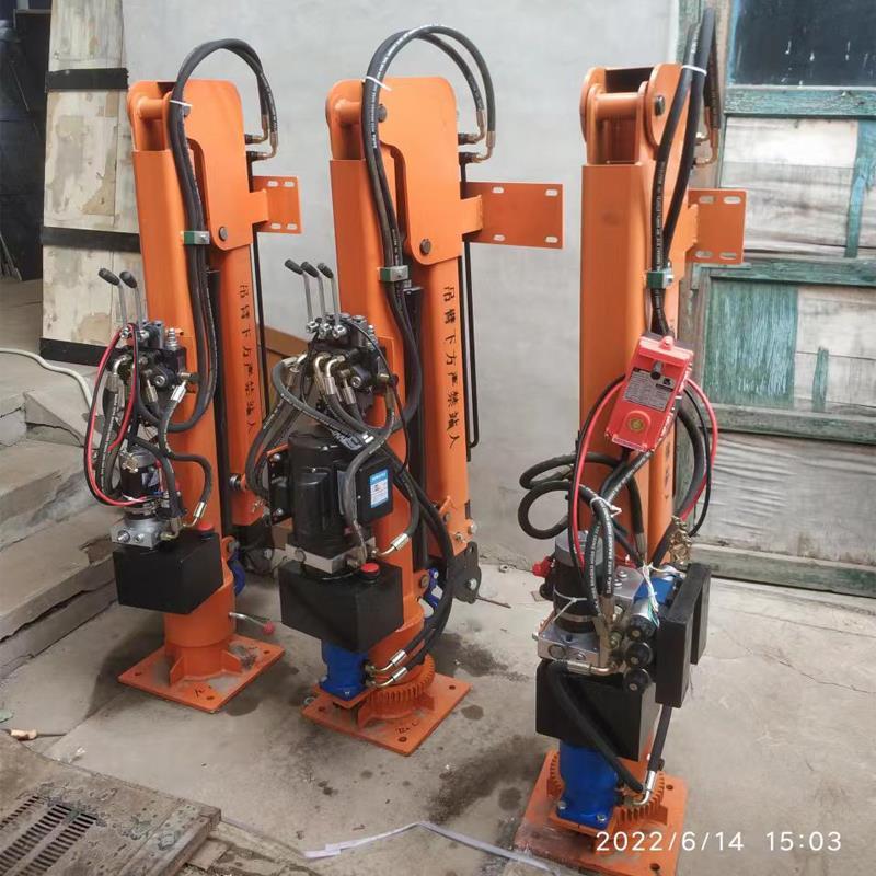 北关区重汽蓝牌随车吊 3.2吨 国六动力强 液压驱动 农用自卸起重机